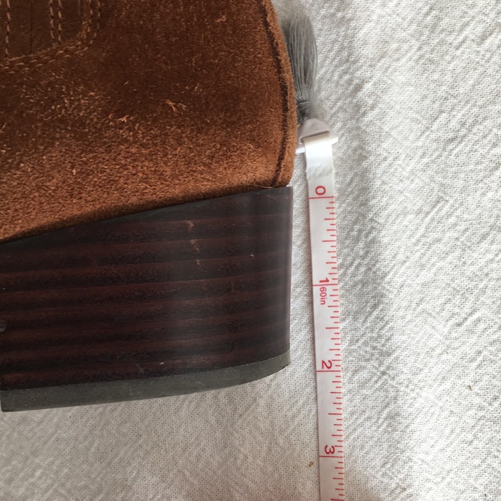 Banana Republic Brown Suede Ankle Boots - Picture 10 of 10